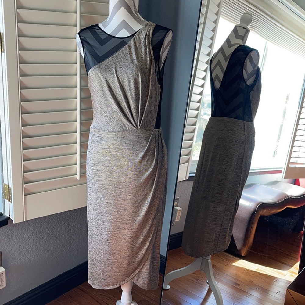 ABS dress - Picture 4 of 8